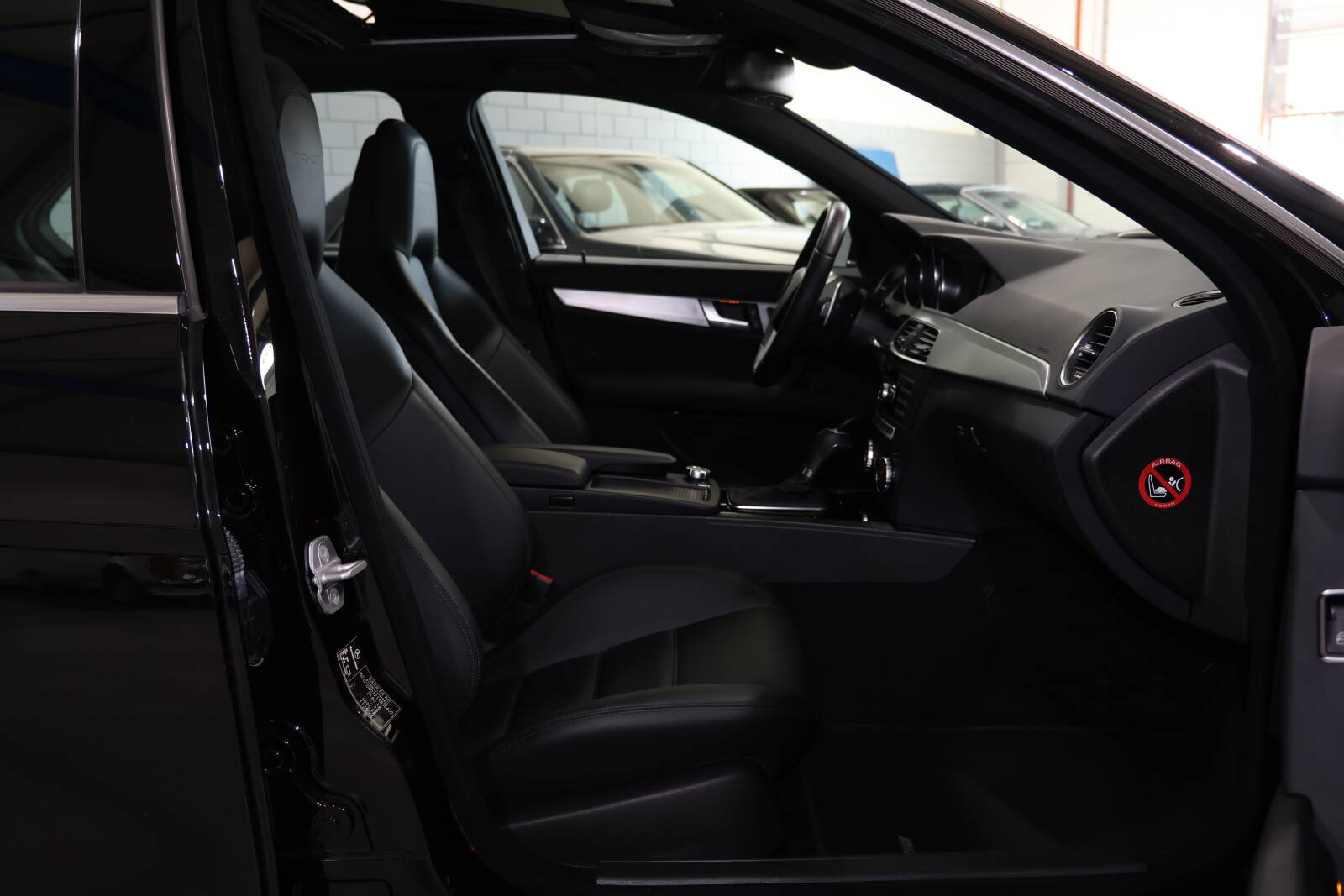 Mercedes C63 AMG - afbeelding 7
