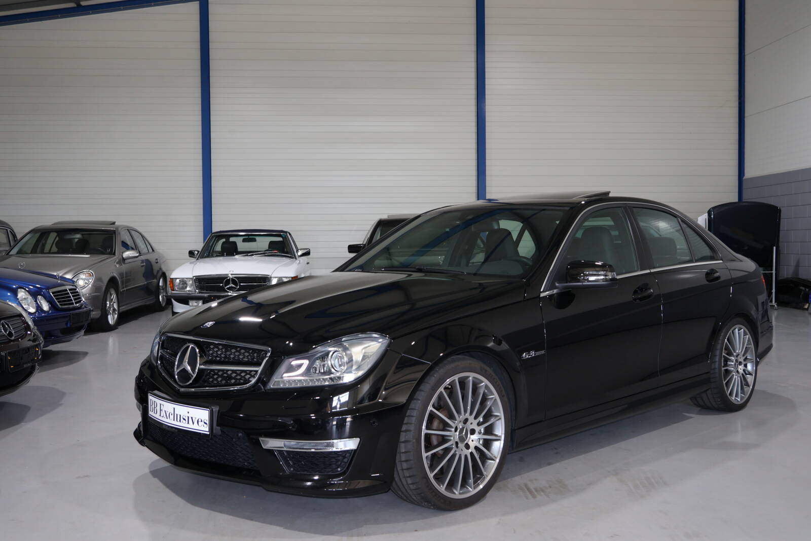 Mercedes C63 AMG - afbeelding 1