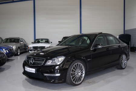 Mercedes C63 AMG