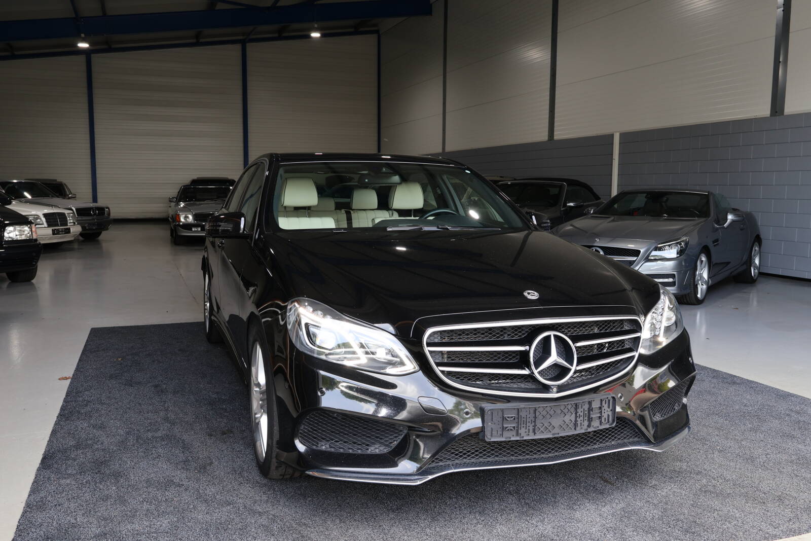 Mercedes E400 Sedan - afbeelding 8
