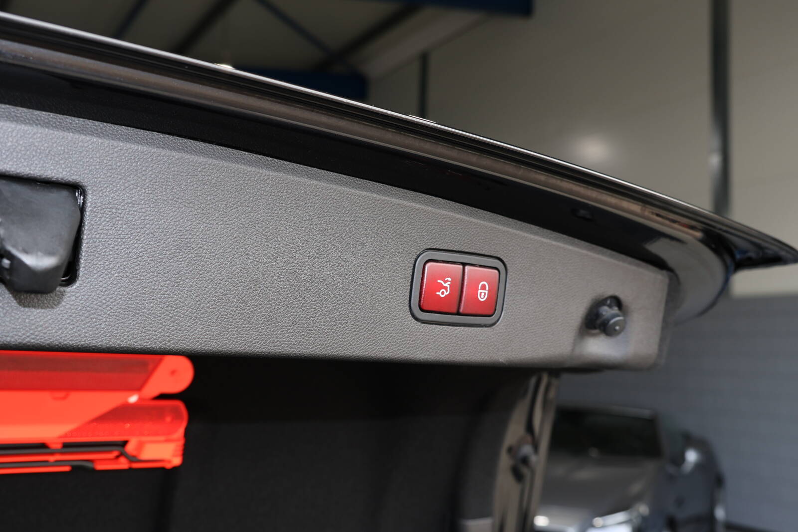 Mercedes E400 Sedan - afbeelding 18