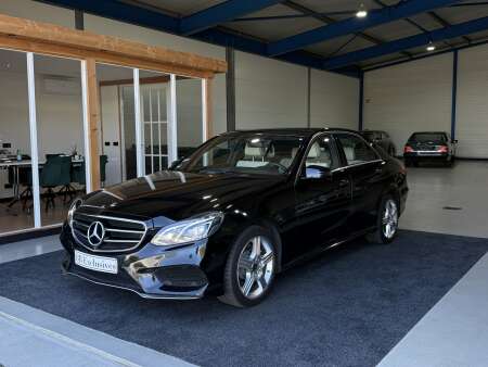Mercedes E400 Sedan